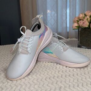 CLOVE sneakers pale blue with pink holographic size 8.5